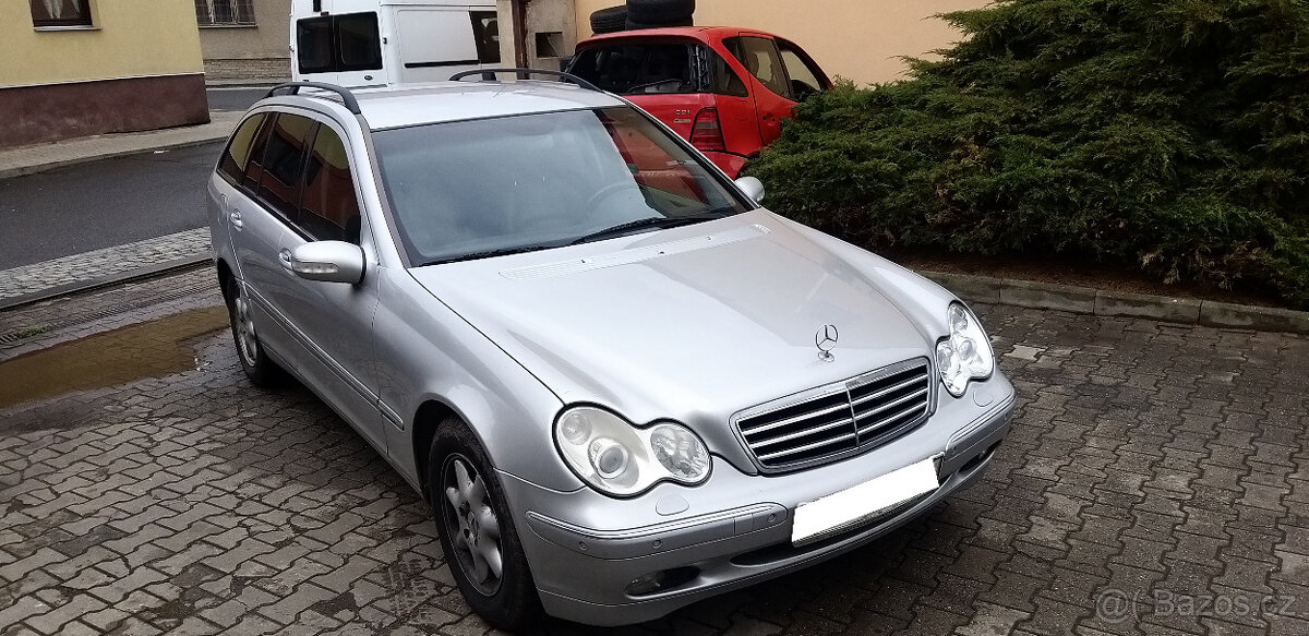 MERCEDES C W203 - Použité náhradní díly z tohoto vozu