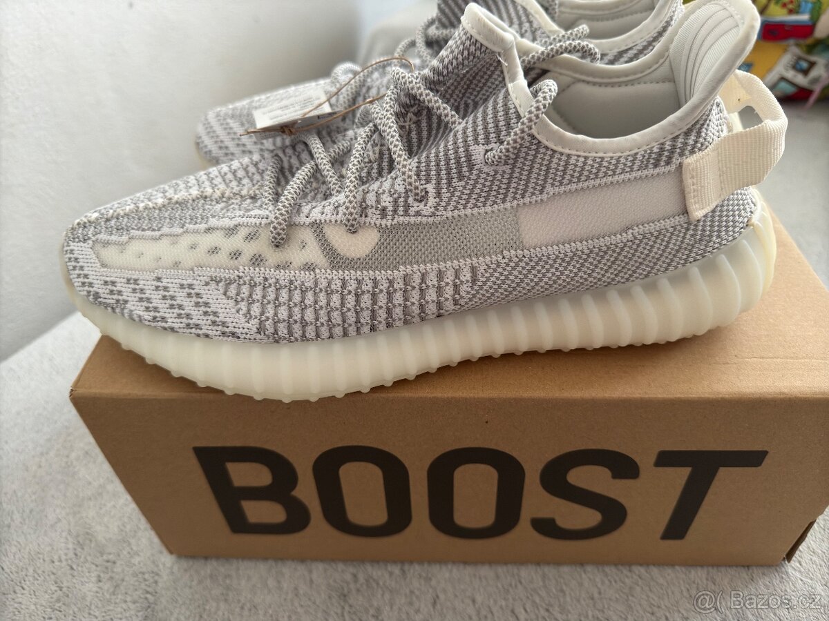 Yezzy Boost 350 V2 Static