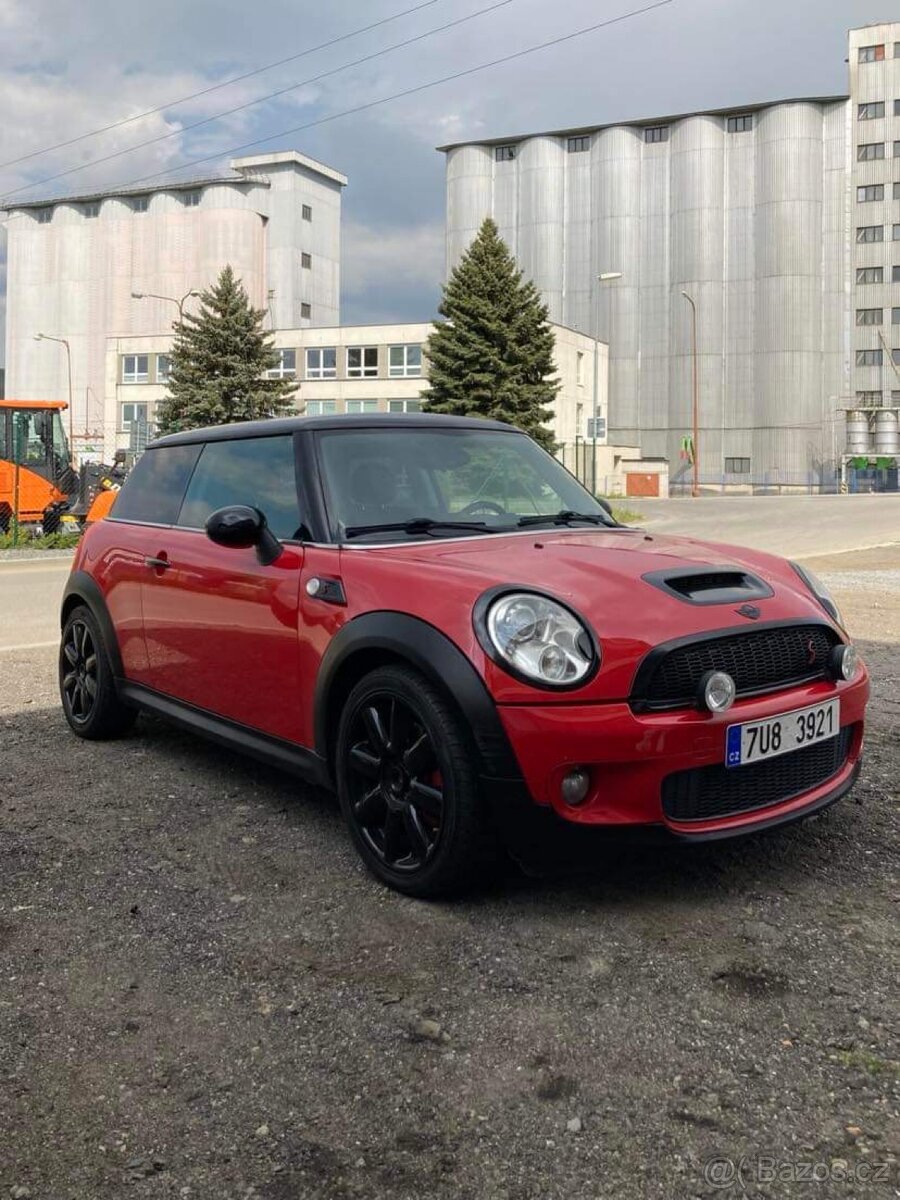 Mini Cooper S (r56) 128kw automat