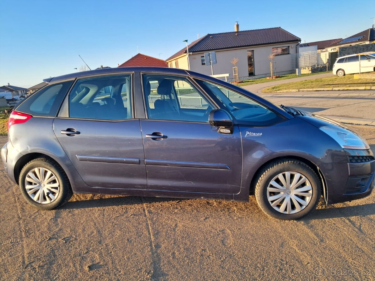 Citroen C4 PICASSO 1.6, NOVÉ STK, diesel, r.v.2010