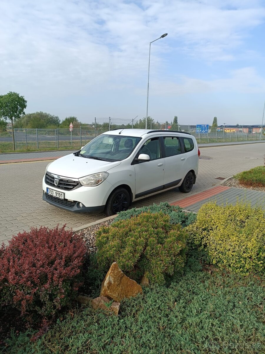 Dacia Lodgy