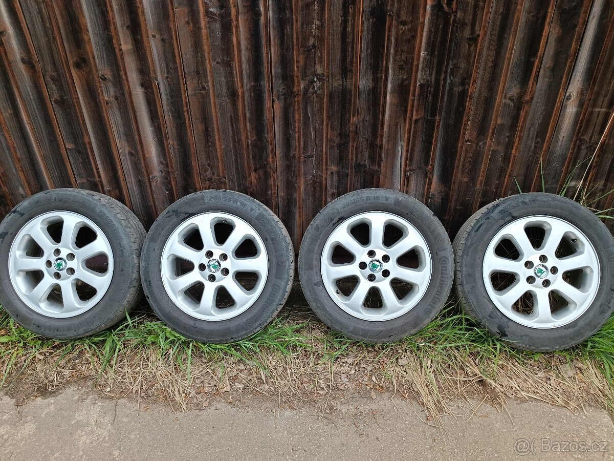 Alu kola 5x100 r16