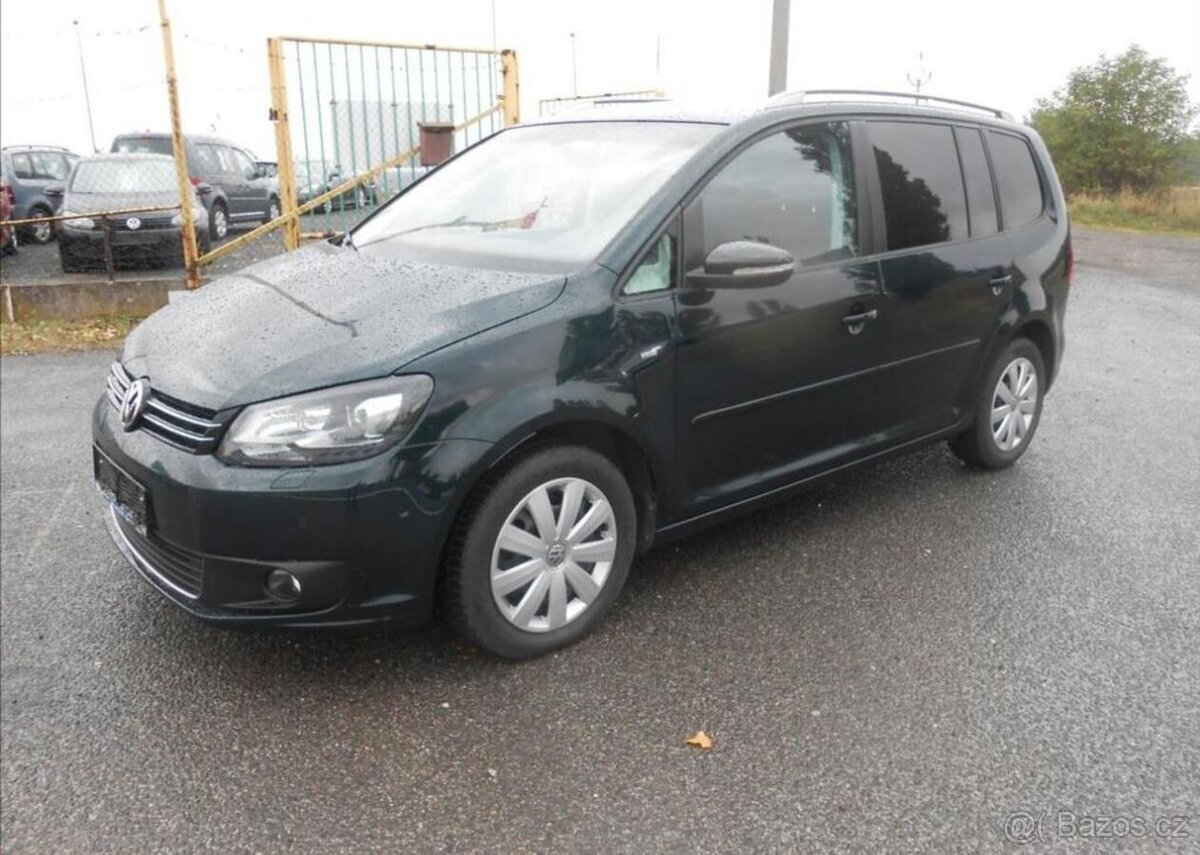 Volkswagen Touran 2,0 TDI 103 Serviska KLIMA nafta manuál