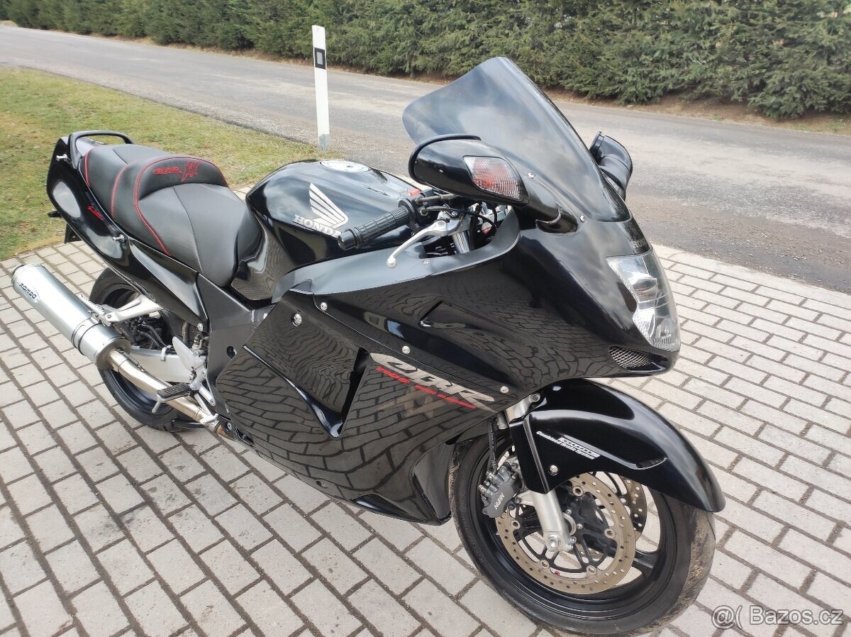 Honda CBR 1100 XX Blackbird , TOP STAV, Video, mohu dovézt