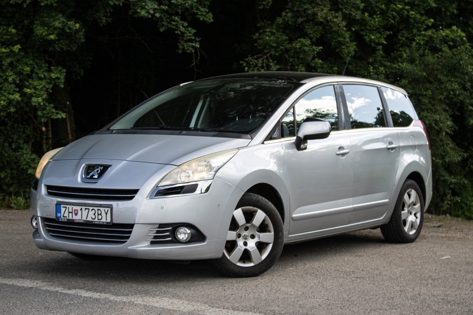 Peugeot 5008 1.6e THP