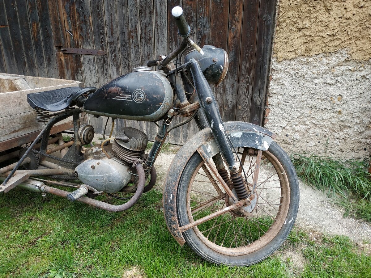 Náhradní díly - motocykl CZ 150c