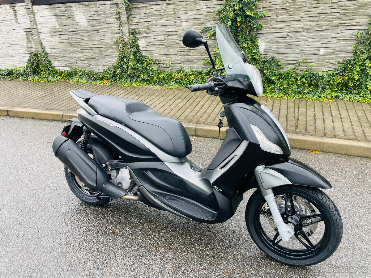 Piaggio Beverly 350 Sport Touring r.v.2018 13tis km