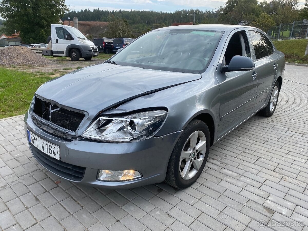 Škoda Octavia 1.6 TDI 77kw 12/2011 Koupeno ČR / 2 maj.