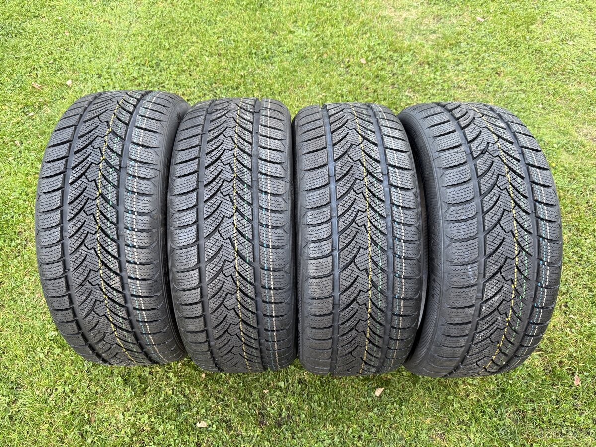 235/45 R18 Platin RP60 Winter 4 kusy