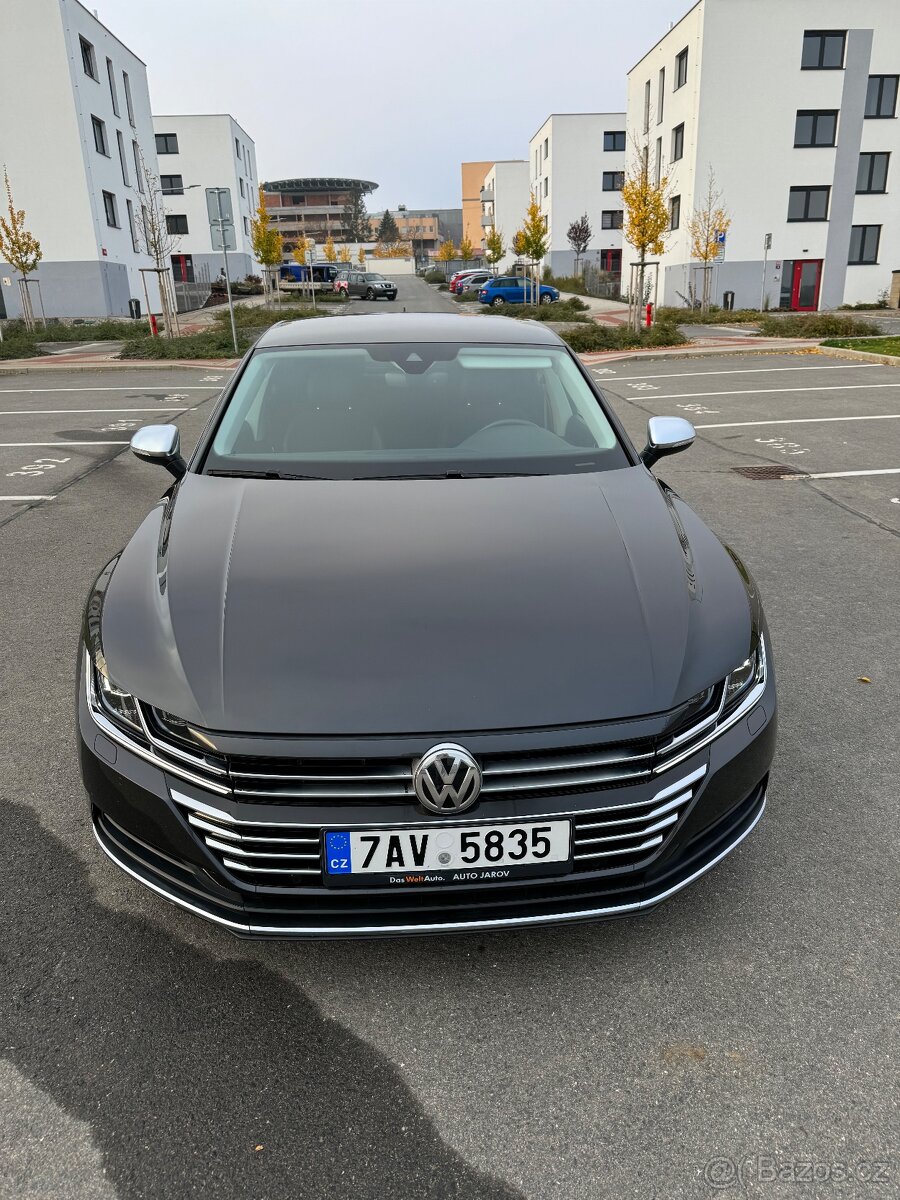 Prodám VW Arteon, 2.0 TSI, benzín, 140kW, najeto 66000km