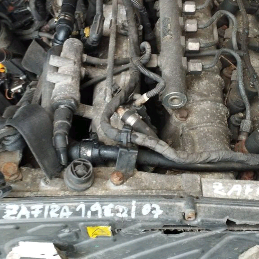 Motor Zafira 1.9cdi rok 2007