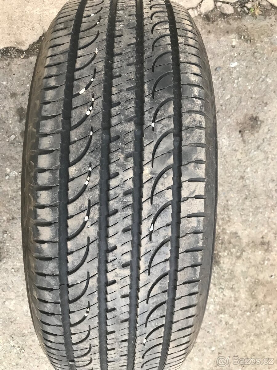 Yokohama 245/60r 18