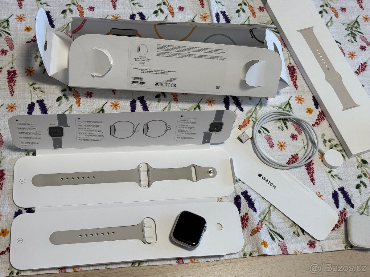 Apple Watch Series 7 45mm Starlight