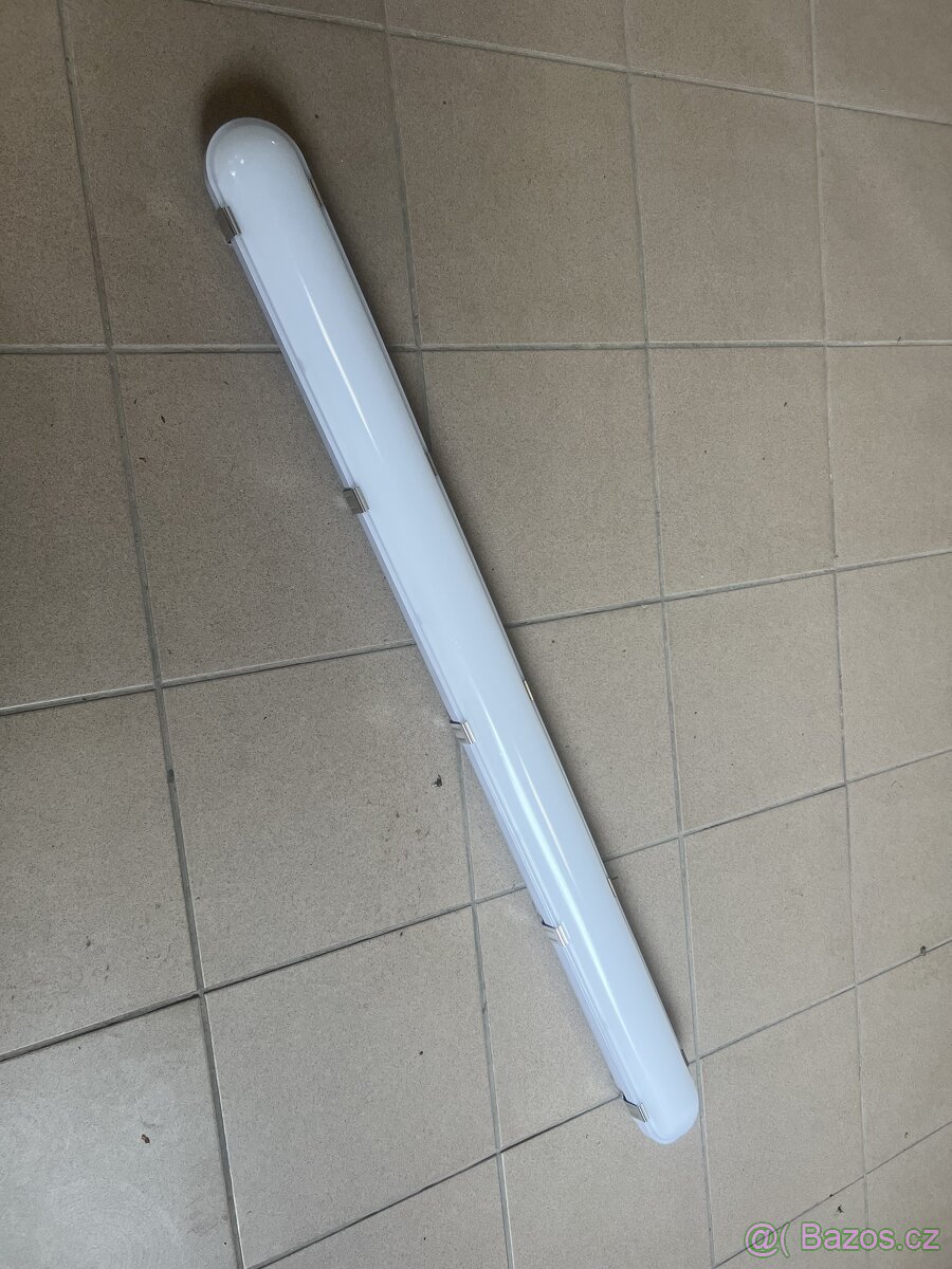 Led zářivky IP66 Tesla 120cm 5200 LM