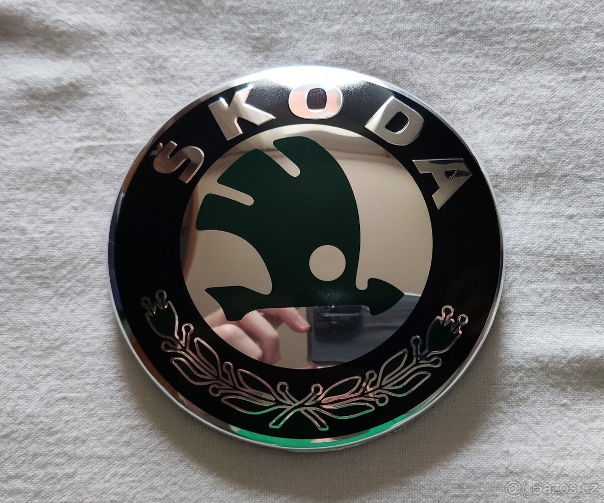 Znak Škoda zelený 90mm