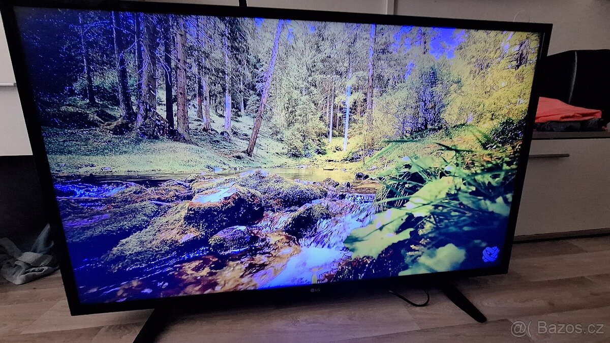 Prodám Smart Televizi LG Ultra HD 4K 108 cm