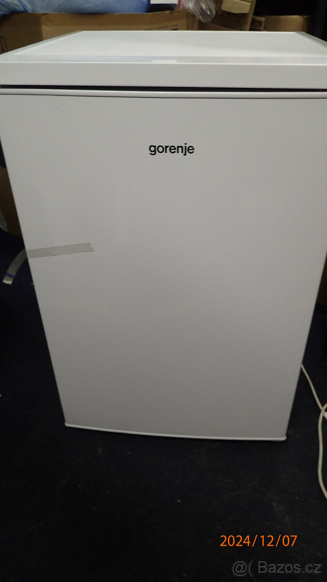 Malá lednice - s mrazákem GORENJE RB493PW nové čti