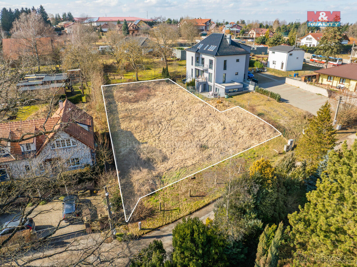 Prodej pozemku k bydlení, 1003 m², Březí