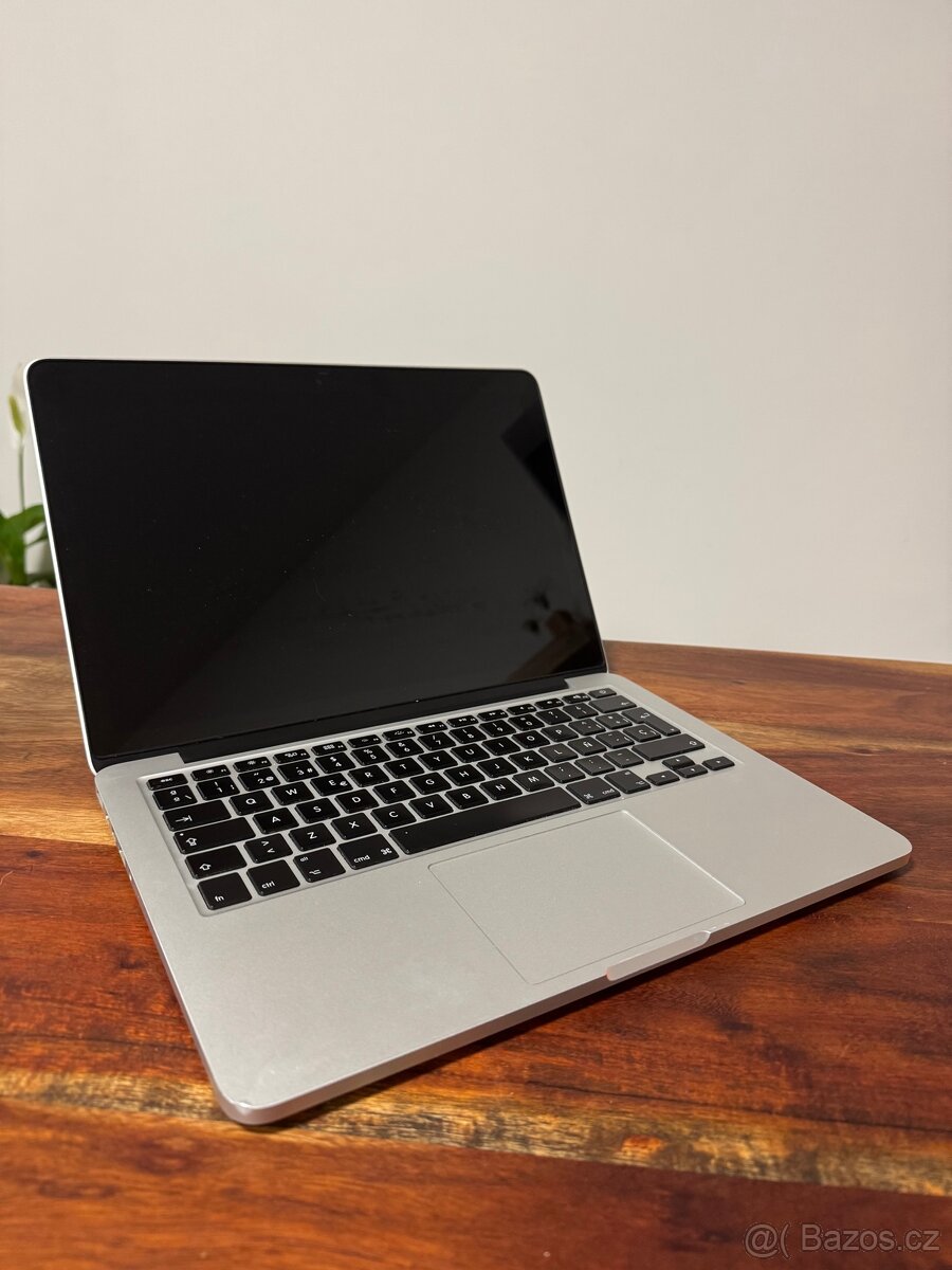 Apple MacBook Pro 2015, 8GB, 121GB