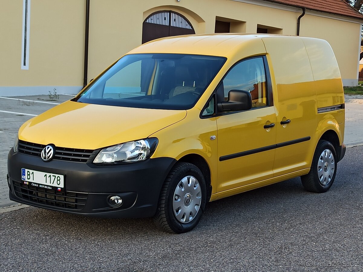 VW CADDY 1.6 TDi - 1. majitel - servis VW – DPH - GARANCE KM