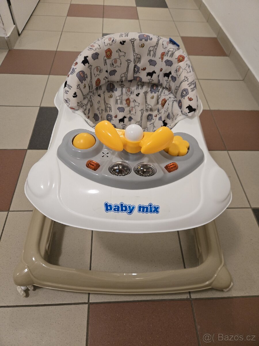 Dětské chodítko Baby Mix cappucino

