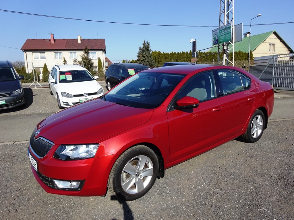 OCTAVIA III Ambition 1,2 TSI 81kW+6st.man-ČR-2.Maj+SERVISKA