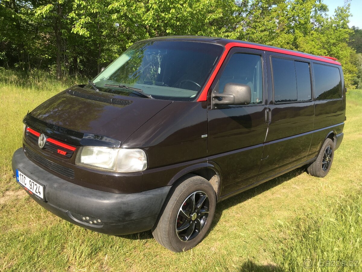 VW T4 ACV 2.5TDI  75 kW 2023        6 míst