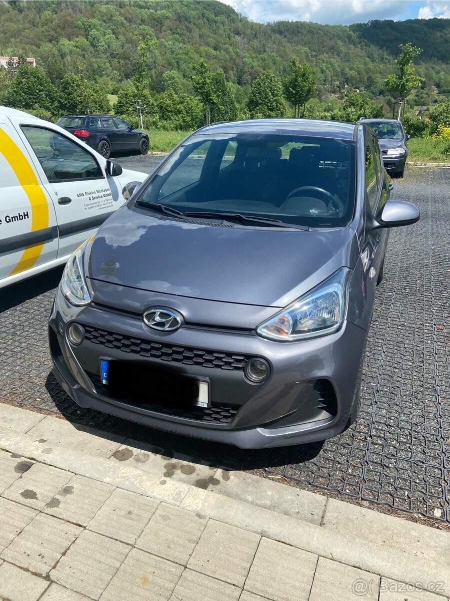 Hyundai i10