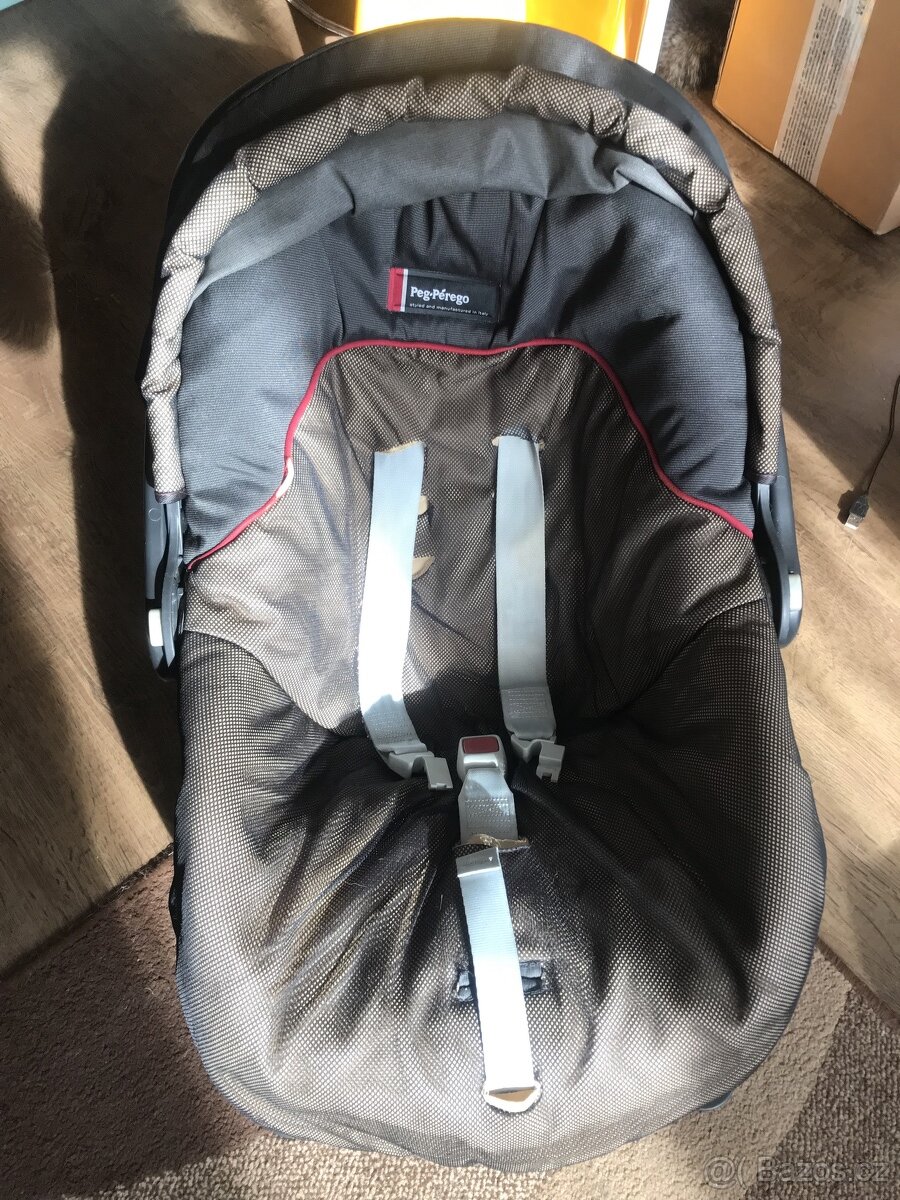 Detska sedacka Peg Perego