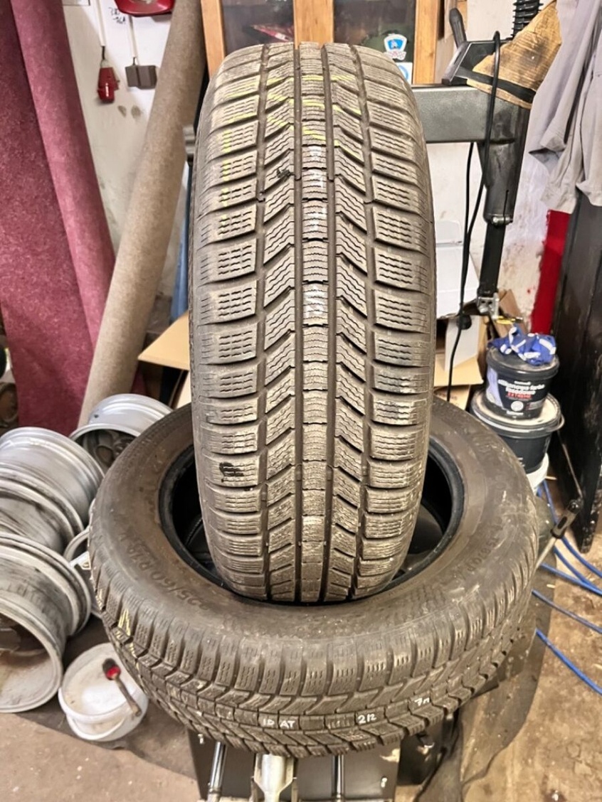 2ks 225/60 R18 104V zimní pneu Continental TS870 DOT 2021