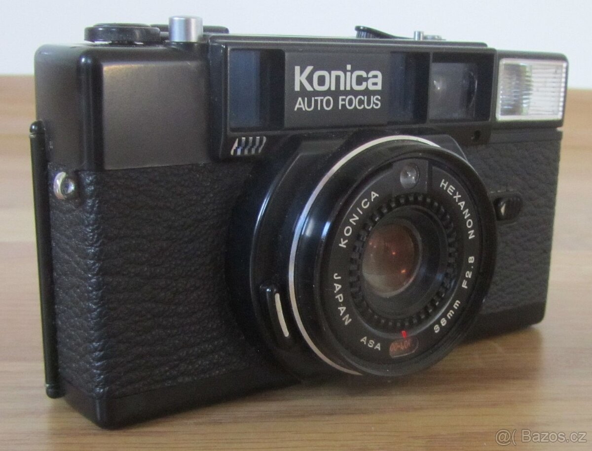 Konica Auto Focus C35 + prodej sbírky fotoaparátů a kamer.