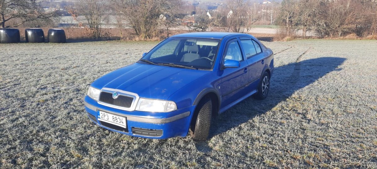 Škoda Octavia 1.9 TDI, 66 kW, rok 2001, modrá barva