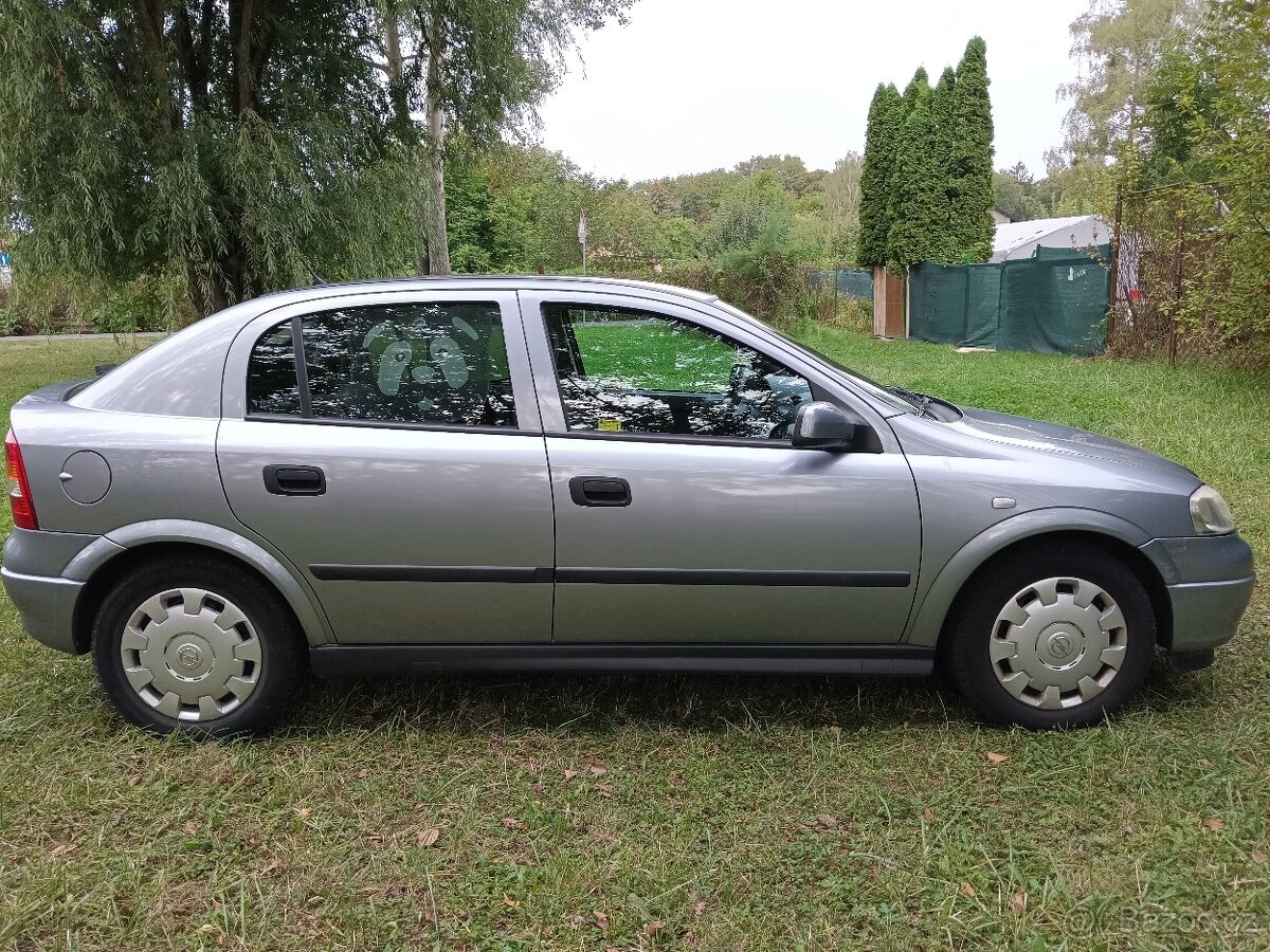 Prodám Opel Astra G 1.4 16 V 66 KW R.V. 2003 STK do 2025