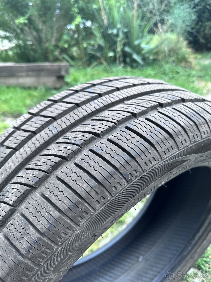 Prodám zimní kola 4 kusy 245/45 R18 100W XL Extra Load