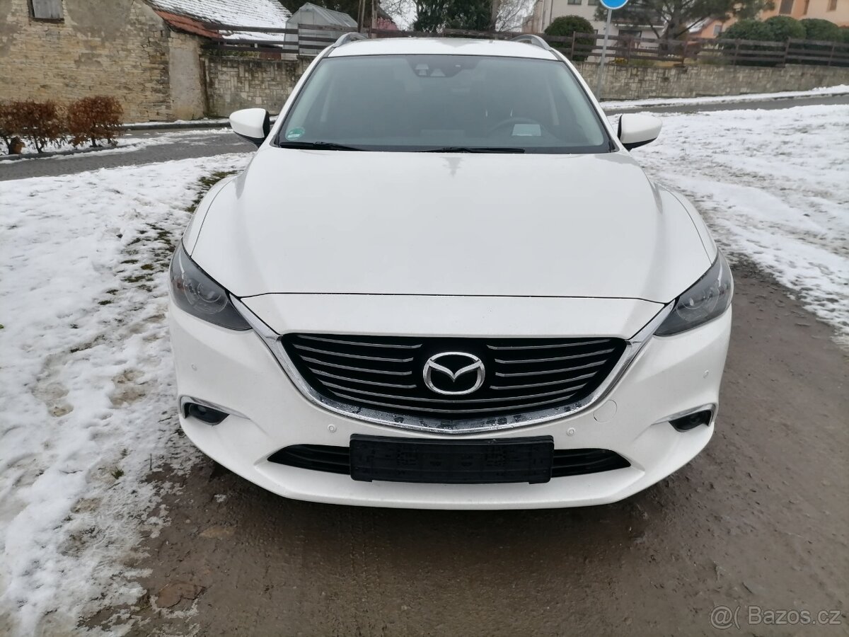 Mazda 6 2.0i 121kw RevolutionSPORTheadUpKameraBosePravidServ