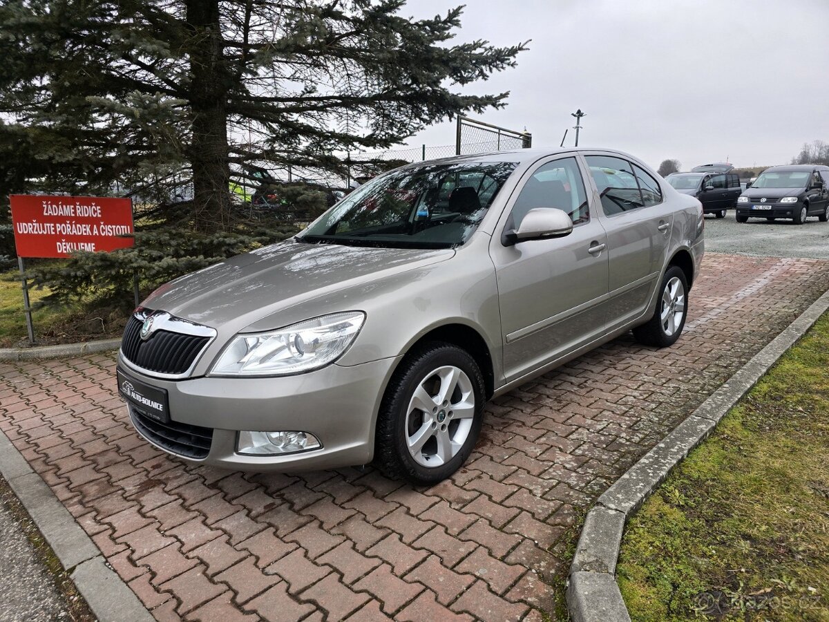 Škoda Octavia II 2.0 TDi CR limuzína-DIGI KLIMA-PLNÝ SERVIS