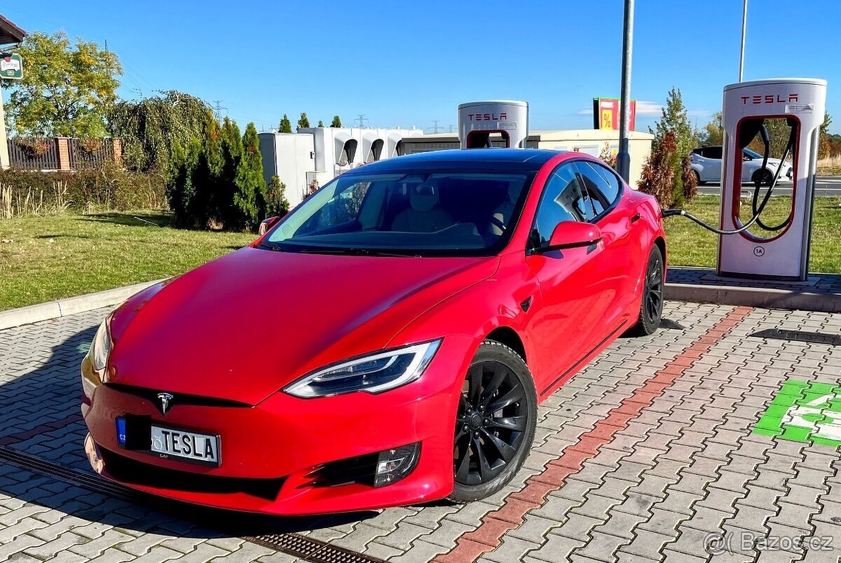 Tesla Model S 90D|WINTER|MCU2|FSC|ZÁRUKA|FSD|Nabíjení zdarma