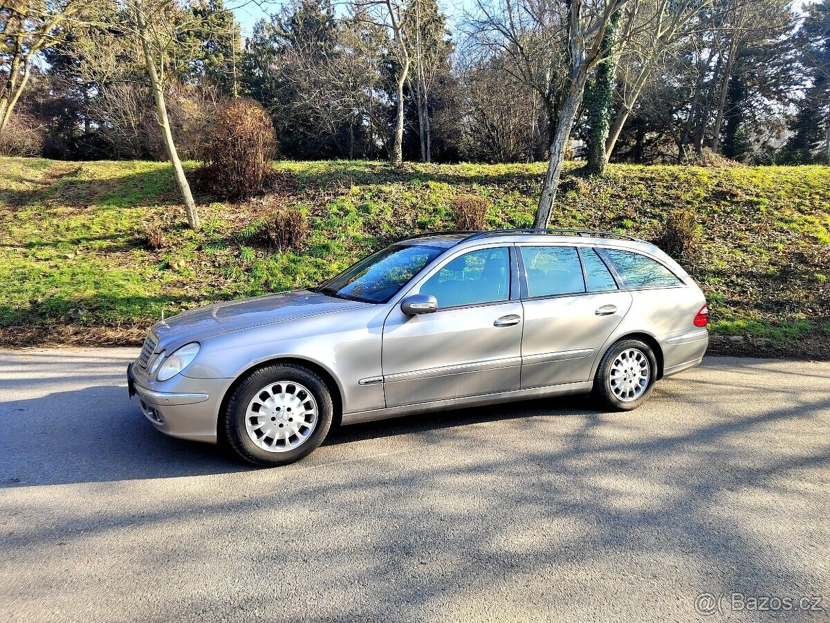 Mercedes-Benz W211 E280CDI 140KW najeto pouze 216 XXX km