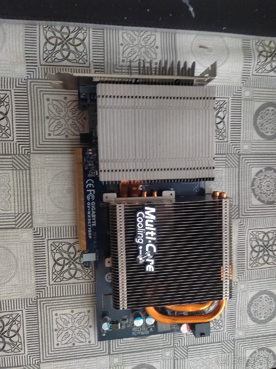 Grafická karta  ge force 9600