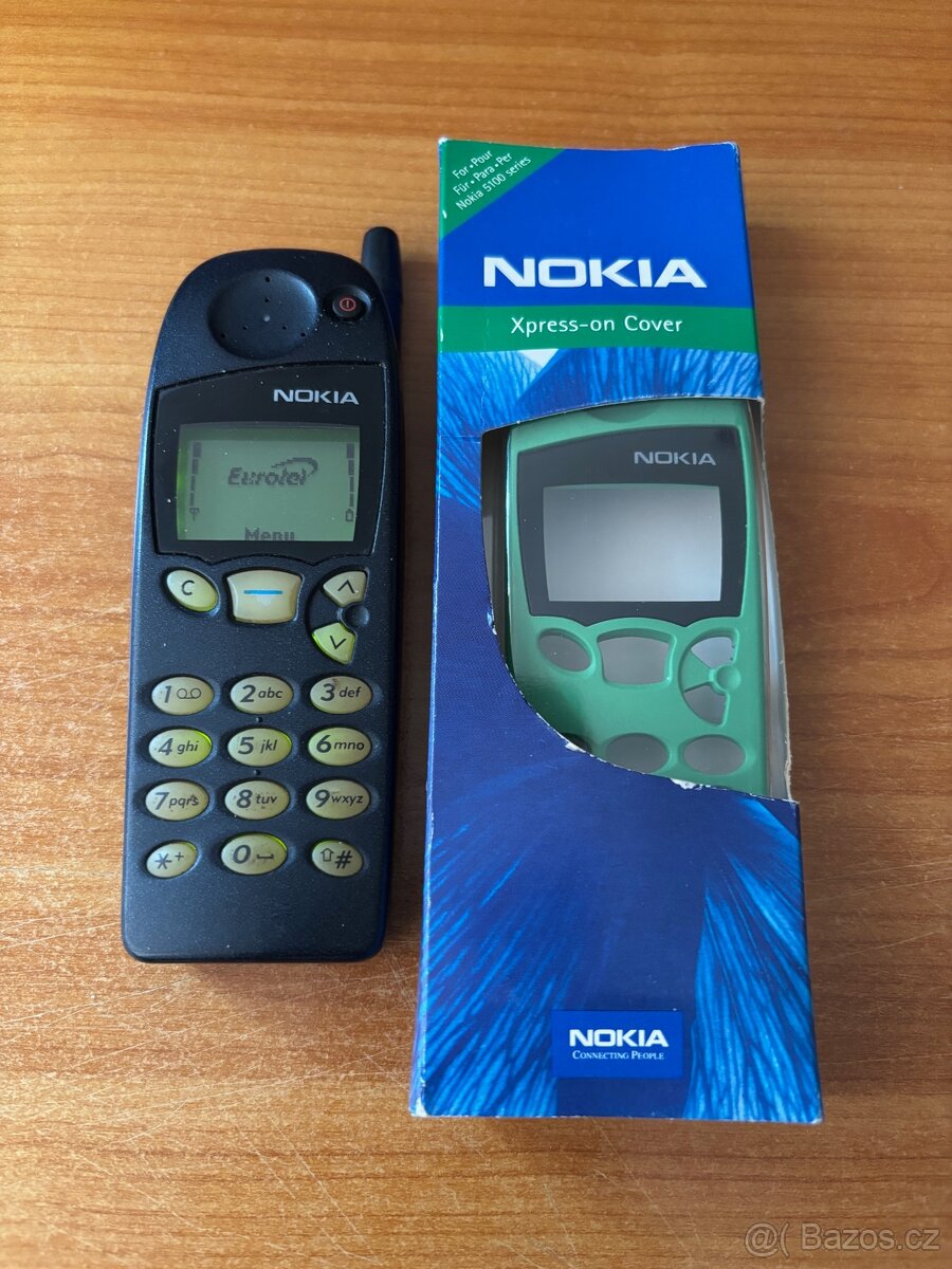 Nokia 5110 + orig. kryt zeleny