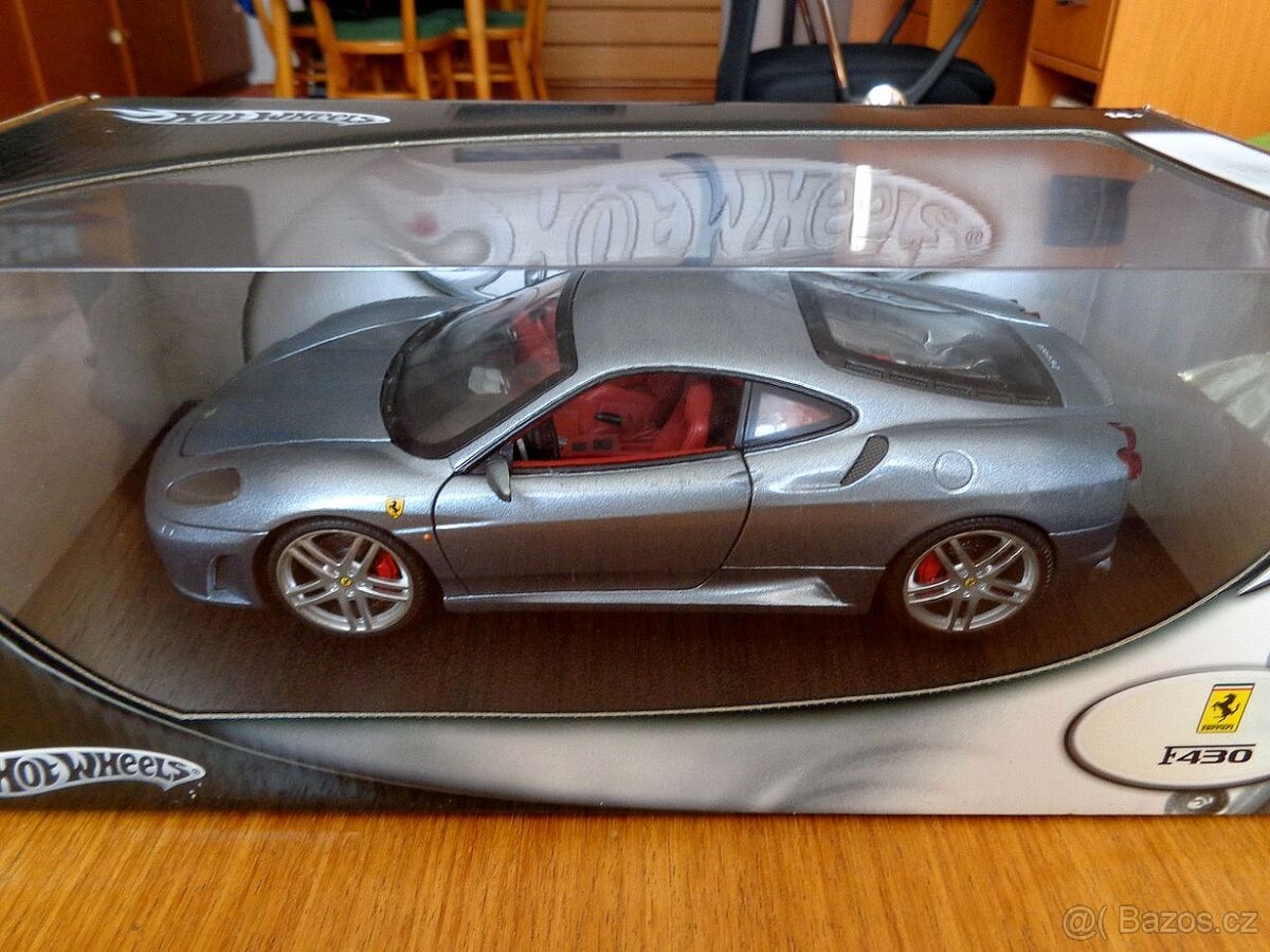 Ferrari F430 1:18 Hot Wheels