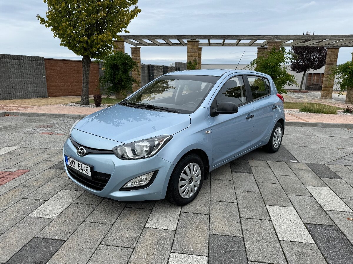 Hyundai i20 -  93.711km - 2013 - motor 1.2i 62kW - klima