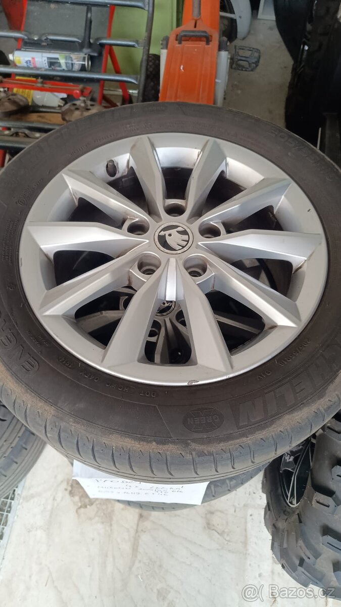 4x Michelin 205/55 r16 91v + Litá kola 16'' Orig Škoda