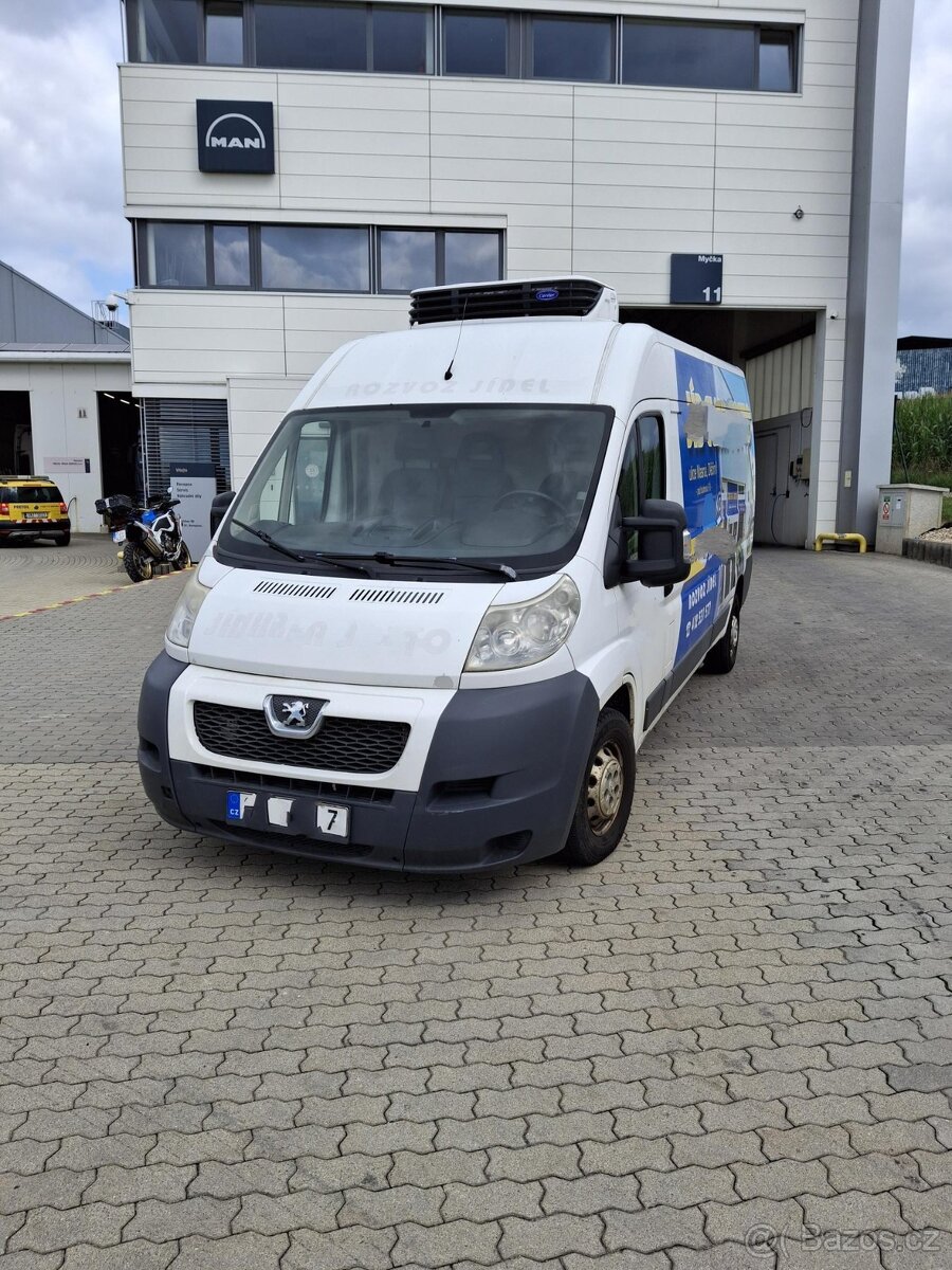 Peugeot Boxer, chlazení carrier350, 3místa, rok 2013