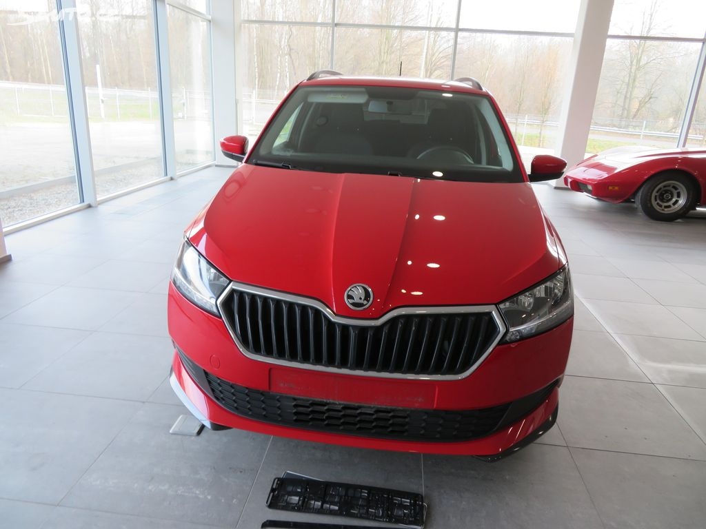 Škoda fabia combi 3 1.0 MPI.