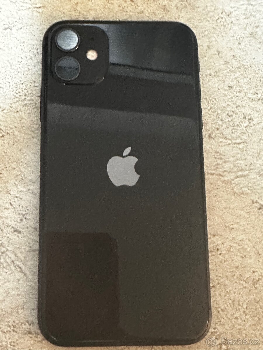 Apple iPhone 11 256gb Černý-pěkný stav,baterie 97%