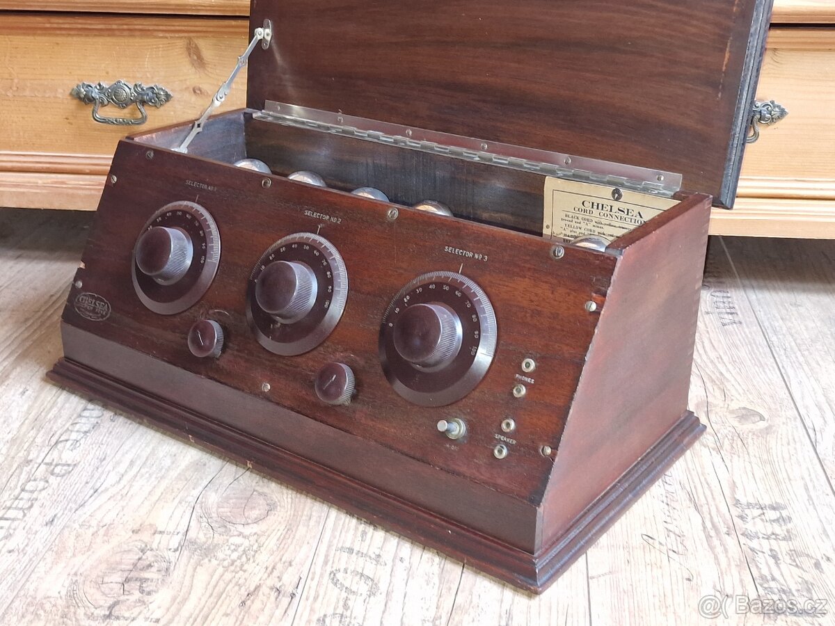 Starožitné rádio Chelsea Super-Five 5, USA, 1925, 5 lampovka