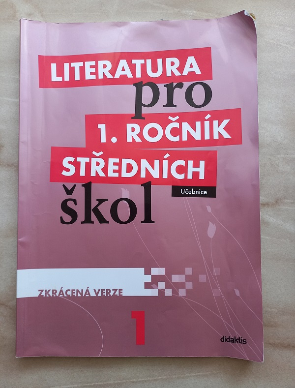 Učebnice a pracovní sešity různých druhů