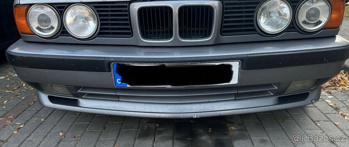 BMW E34 M5 m-tech přední nárazník originál díl