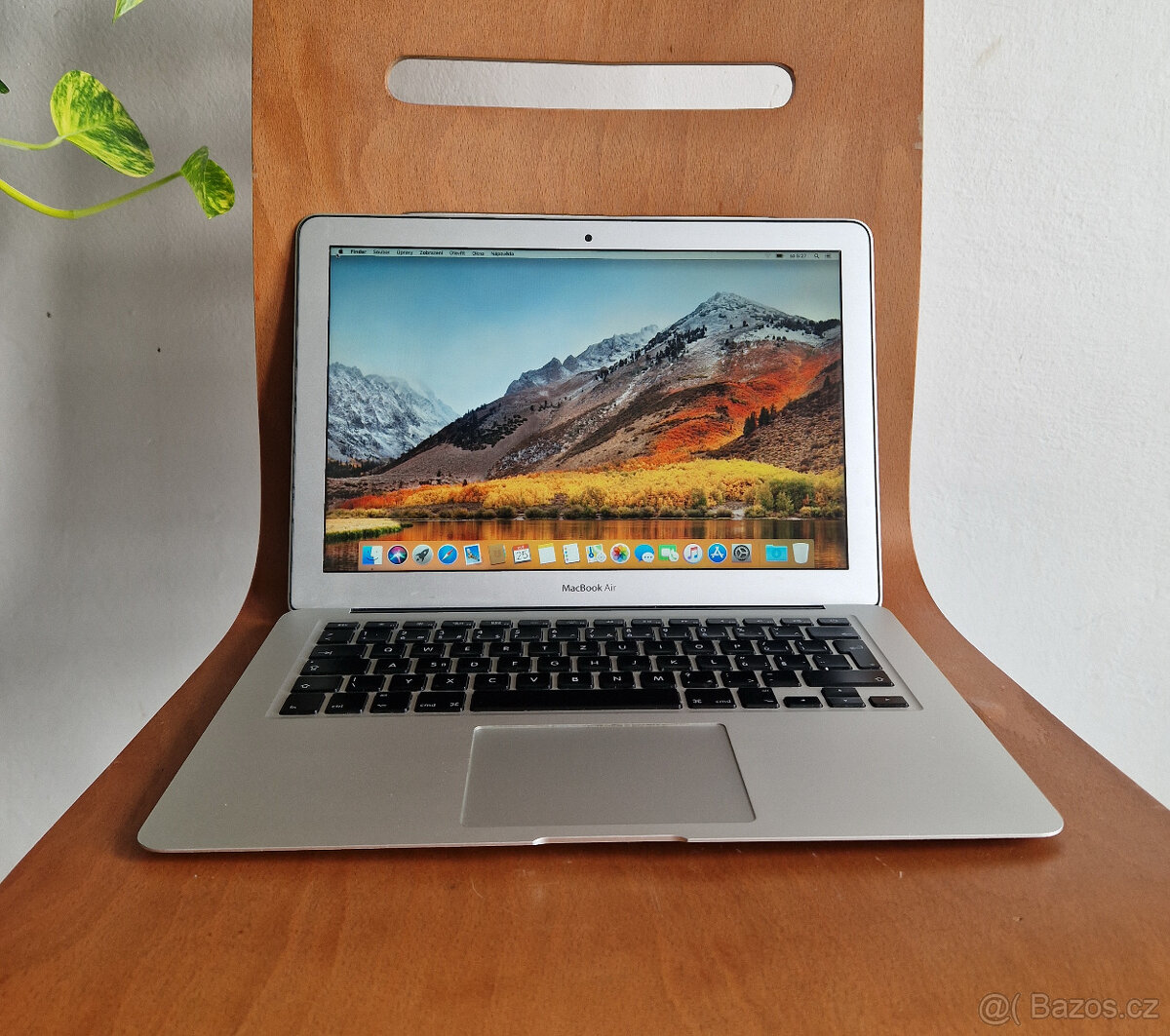 Macbook Air 13" (middle 2013) i5/ 128GB/ 4GB/ iOS Mojave